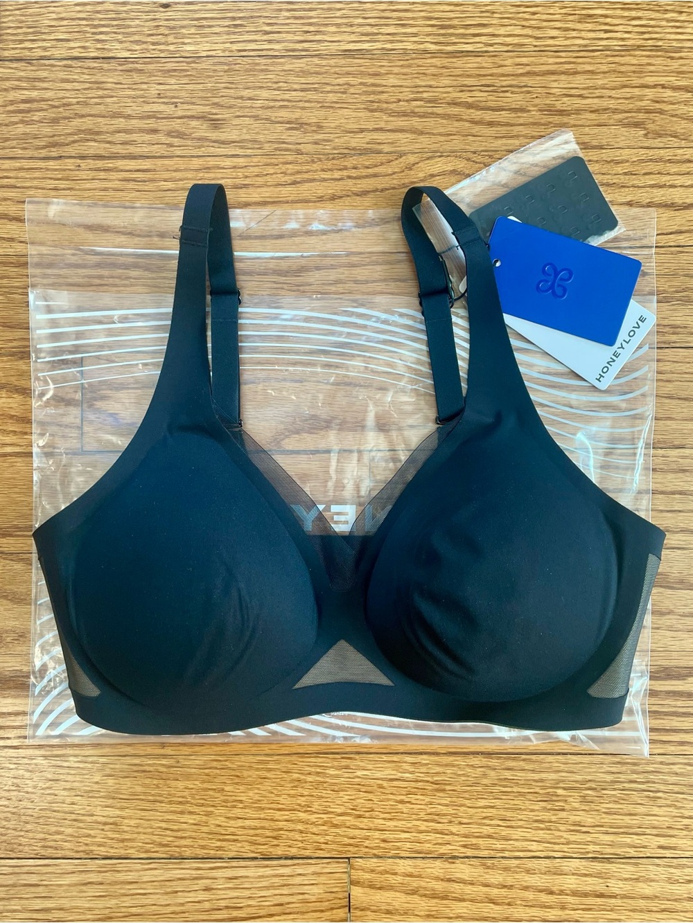 NWT | Honeylove CrossOver V-Neck Bra | Black Small | MSRP $69